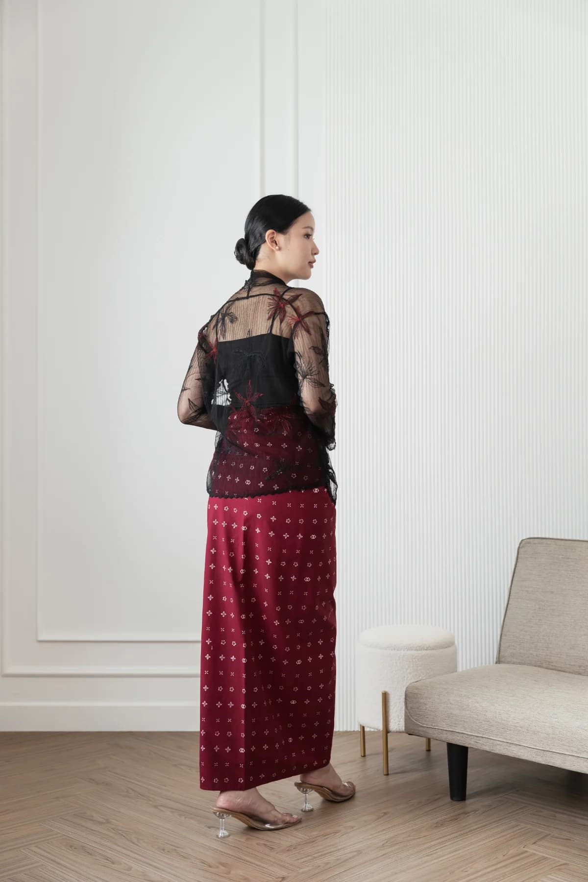 Kebaya Encim x Rok Lilit Wiji
