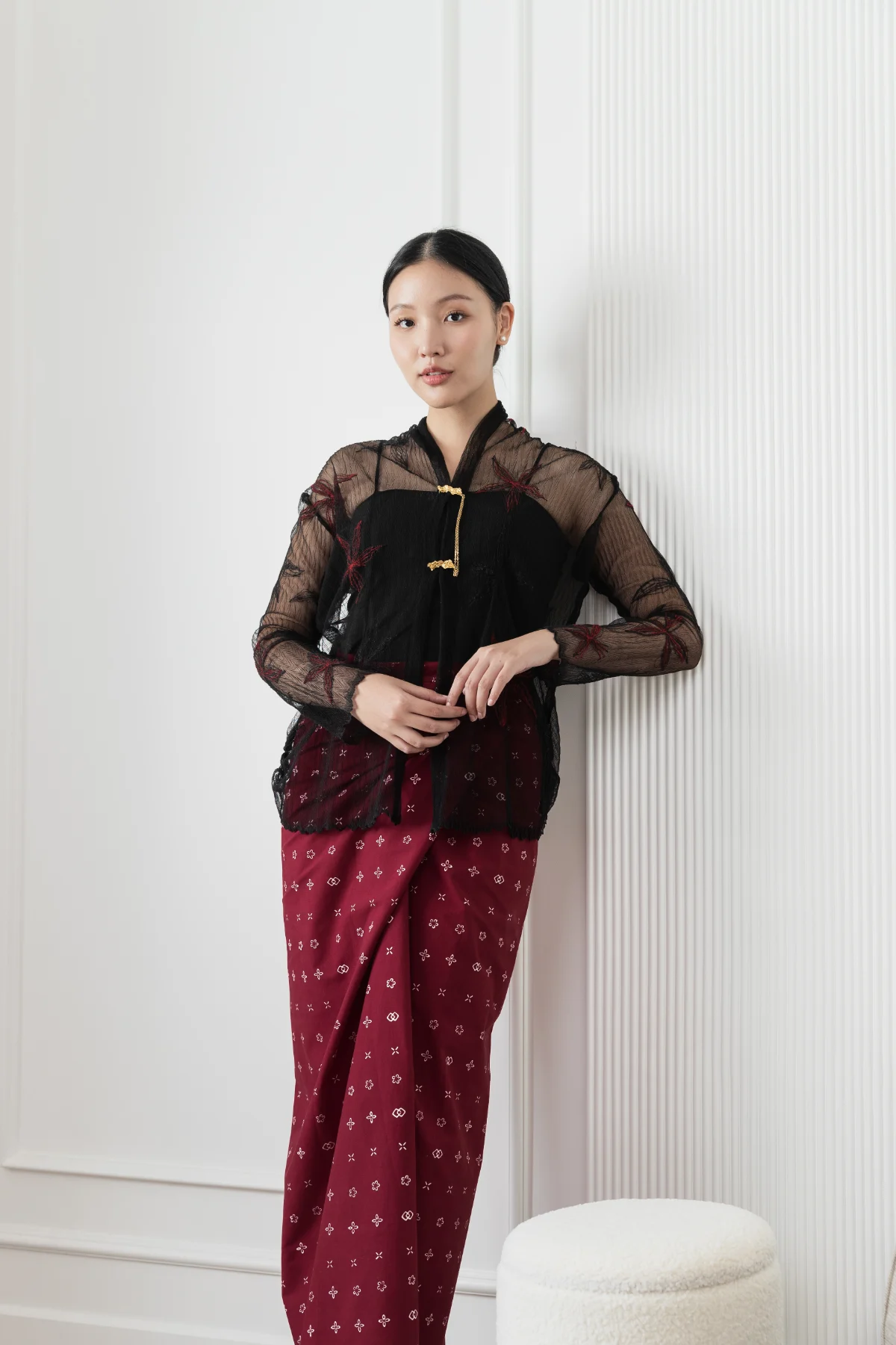 Kebaya Encim x Rok Lilit Wiji