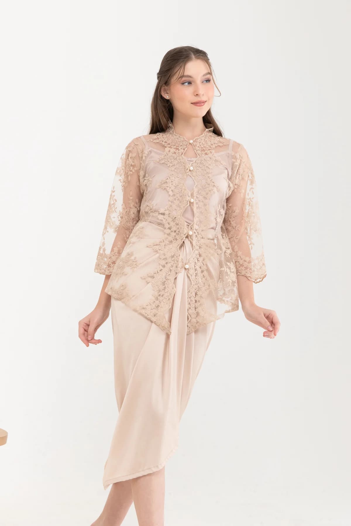 Lavina Kebaya